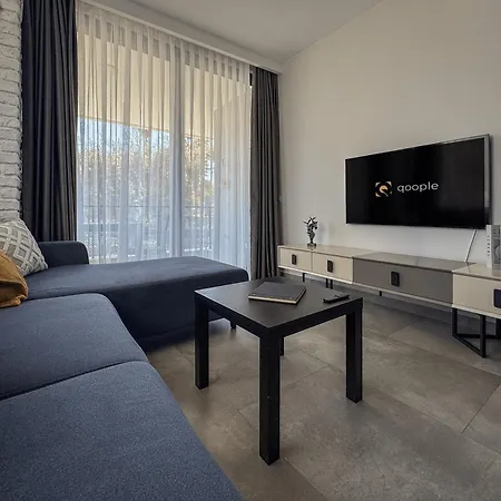 Apartman Qoople Prive Just Steps From The Sea *