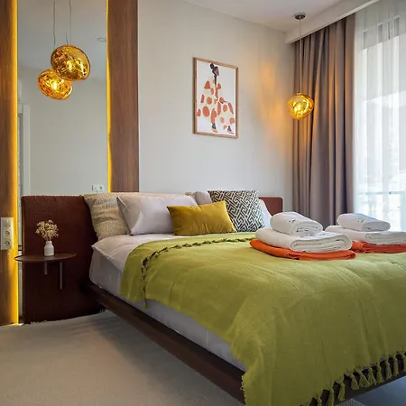 Apartment Qoople Prive Just Steps From The Sea Alanya