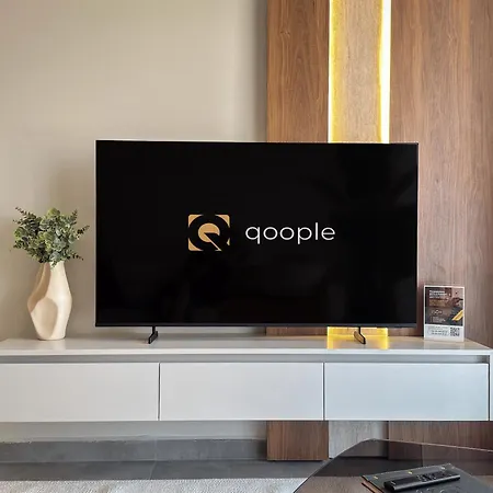 Qoople Prive Just Steps From The Sea *