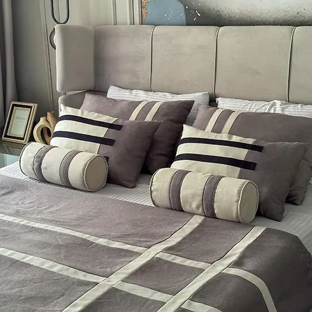 Qoople Prive Just Steps From The Sea Апартаменты *
